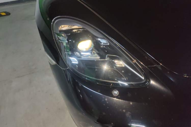 Used Porsche 718 2020 Cayman 2.0T Right Front Headlight