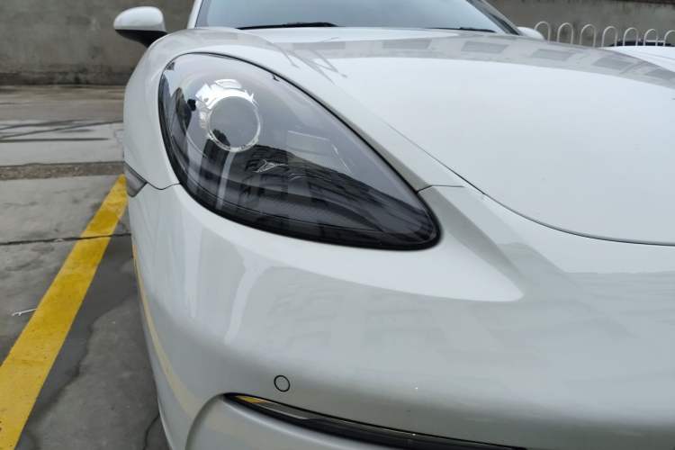 Used Porsche 718 2020 Cayman 2.0T Right Front Headlight