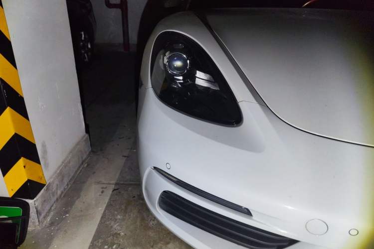 Used Porsche 718 2020 Boxster 2.0T Right Front Headlight