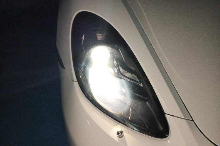Used Porsche 718 2020 Boxster 2.0T Right Front Headlight