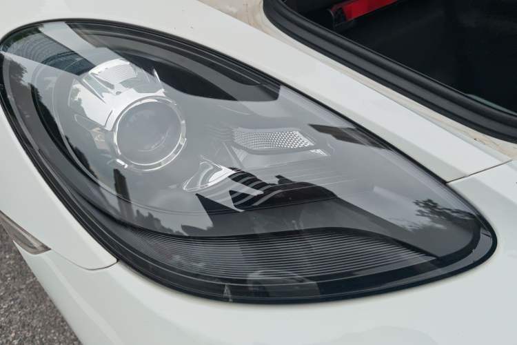 Used Porsche 718 2020 Boxster 2.0T Right Front Headlight