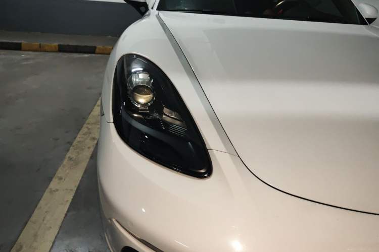 Used Porsche 718 2020 Boxster 2.0T Right Front Headlight
