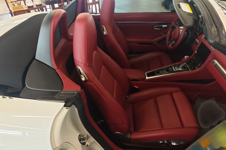 Used Porsche 718 2020 Boxster 2.0T Right Front Seat