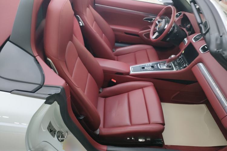 Used Porsche 718 2020 Boxster 2.0T Right Front Seat