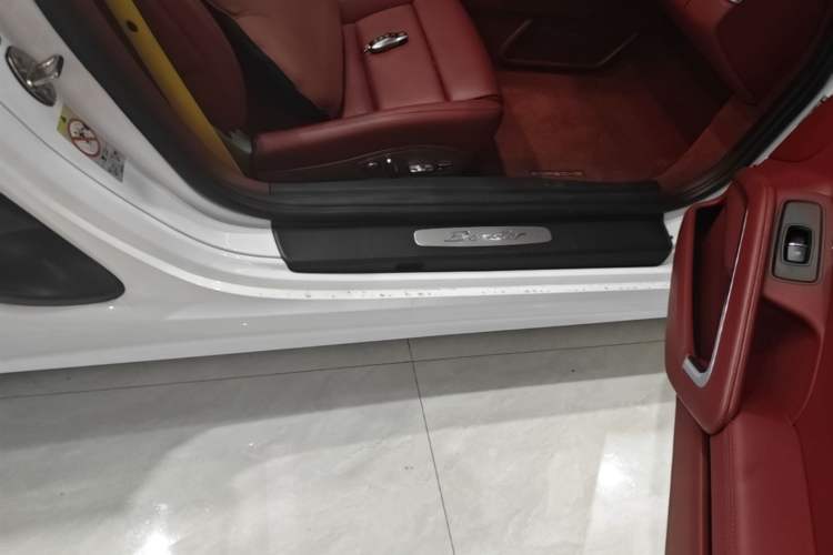 Used Porsche 718 2020 Boxster 2.0T Right Side Sill