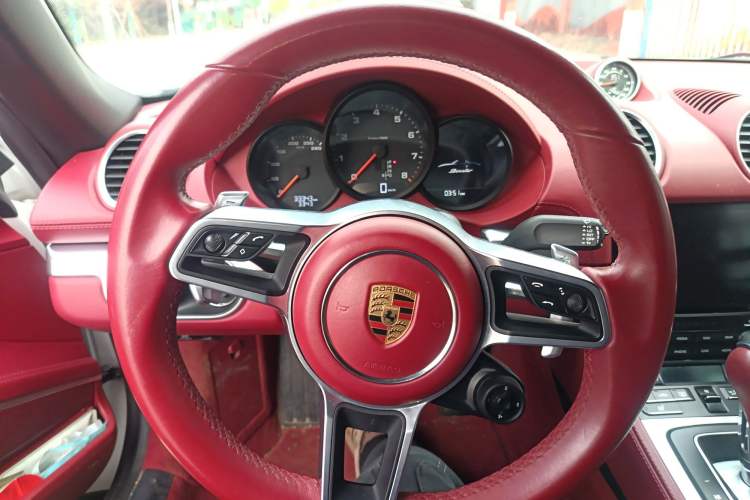 Used Porsche 718 2020 Boxster 2.0T Steering Wheel