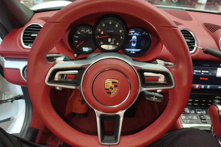 Used Porsche 718 2020 Boxster 2.0T Steering Wheel