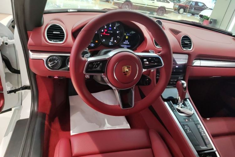 Used Porsche 718 2020 Cayman 2.0T Steering Wheel