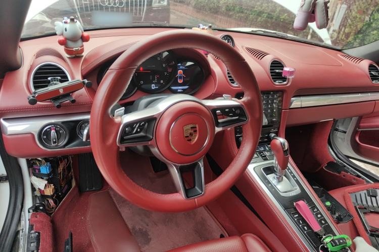 Used Porsche 718 2020 Boxster 2.0T Steering Wheel