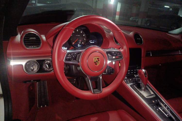 Used Porsche 718 2020 Boxster 2.0T Steering Wheel