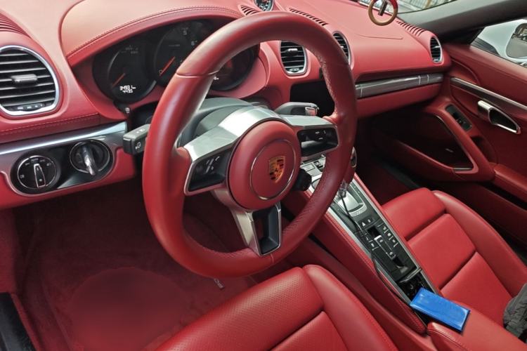Used Porsche 718 2020 Boxster 2.0T Steering Wheel