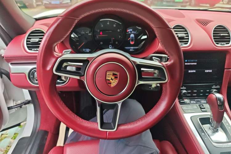Used Porsche 718 2020 Boxster 2.0T Steering Wheel
