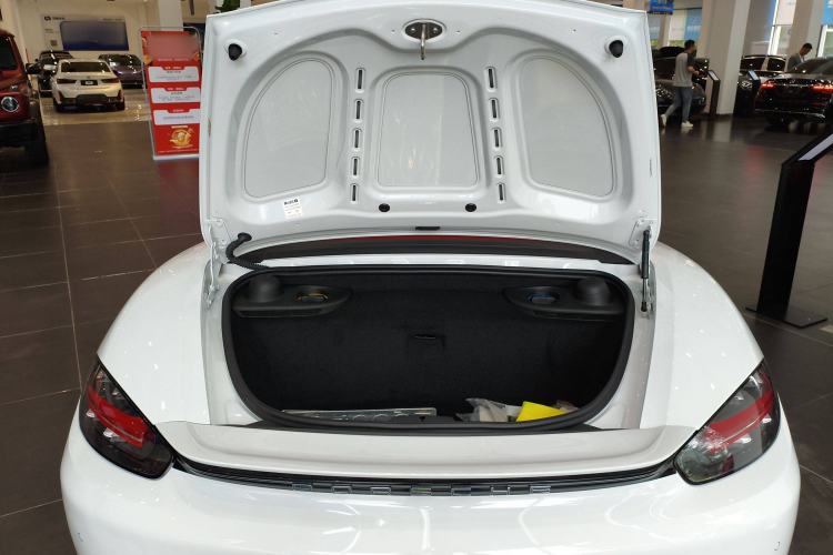 Used Porsche 718 2020 Boxster 2.0T Trunk