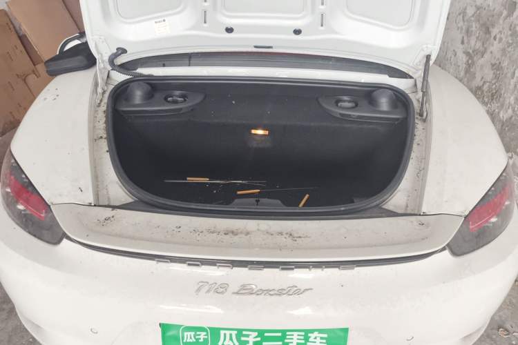 Used Porsche 718 2020 Boxster 2.0T Trunk