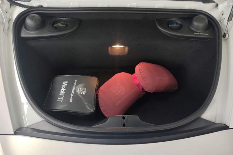 Used Porsche 718 2020 Boxster 2.0T Trunk