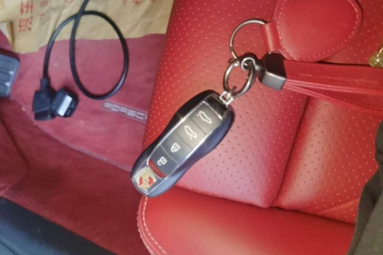 Used Porsche 718 2020 Boxster 2.0T Vehicle Key