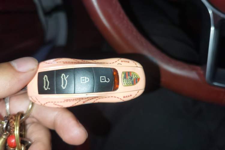 Used Porsche 718 2020 Boxster 2.0T Vehicle Key