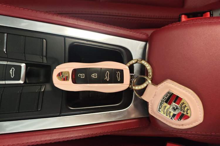 Used Porsche 718 2020 Boxster 2.0T Vehicle Key