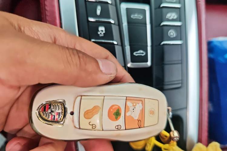 Used Porsche 718 2020 Boxster 2.0T Vehicle Key