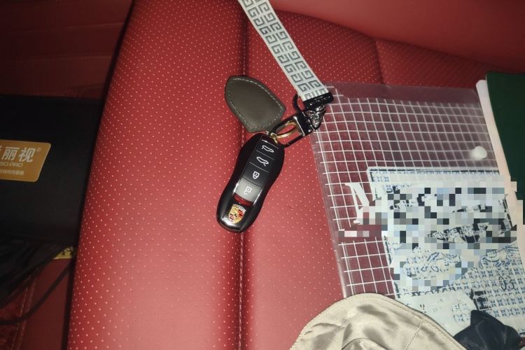 Used Porsche 718 2020 Boxster 2.0T Vehicle Key