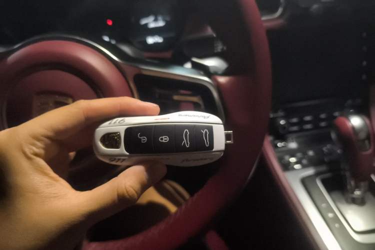 Used Porsche 718 2020 Boxster 2.0T Vehicle Key