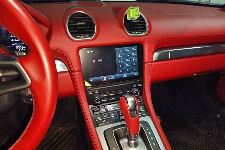 Used Porsche 718 2020 Boxster 2.0T Audio And AC Panel