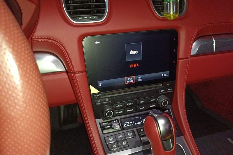 Used Porsche 718 2020 Boxster 2.0T Audio And AC Panel