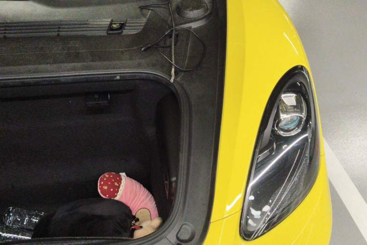Used Porsche 718 2020 Boxster 2.0T Engine Bay Left