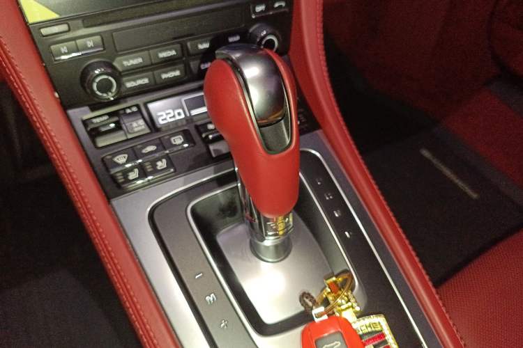 Used Porsche 718 2020 Boxster 2.0T Gear Lever
