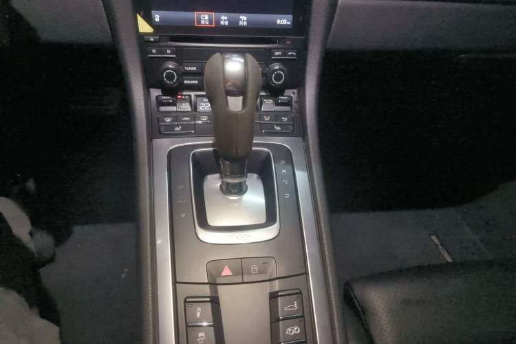 Used Porsche 718 2020 Cayman 2.0T Gear Lever