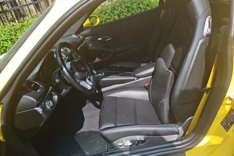 Used Porsche 718 2020 Cayman 2.0T Left Front Seat