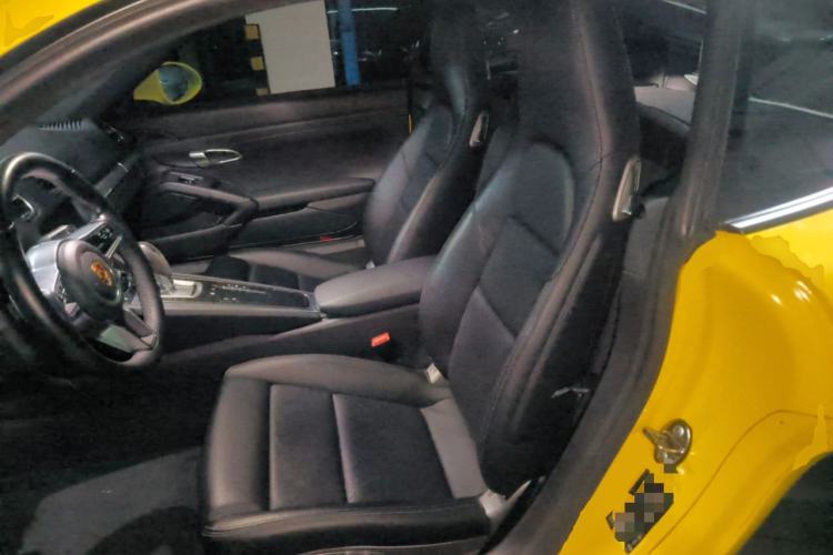 Used Porsche 718 2020 Cayman 2.0T Left Front Seat