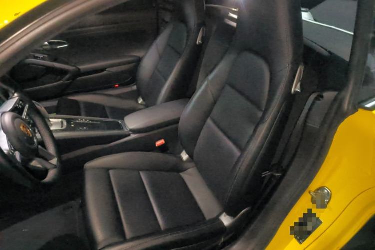 Used Porsche 718 2020 Cayman 2.0T Left Rear Seat