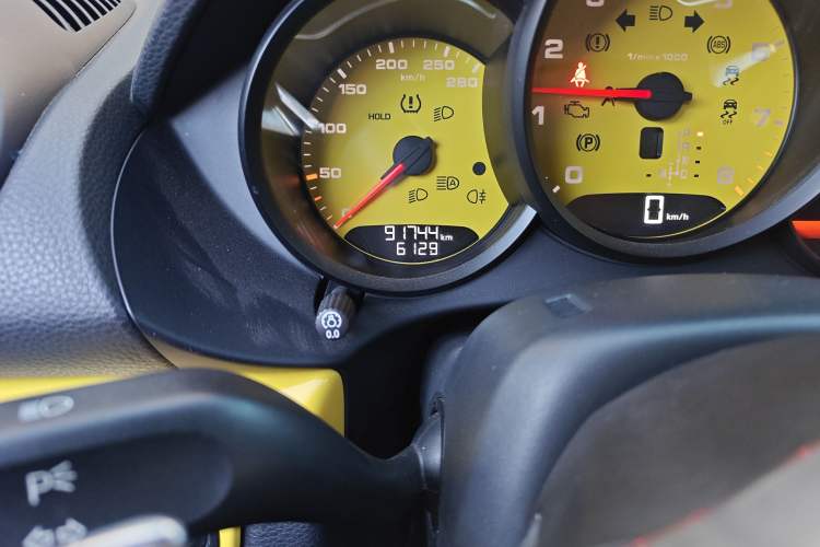 Used Porsche 718 2020 Boxster 2.0T Odometer Close Up