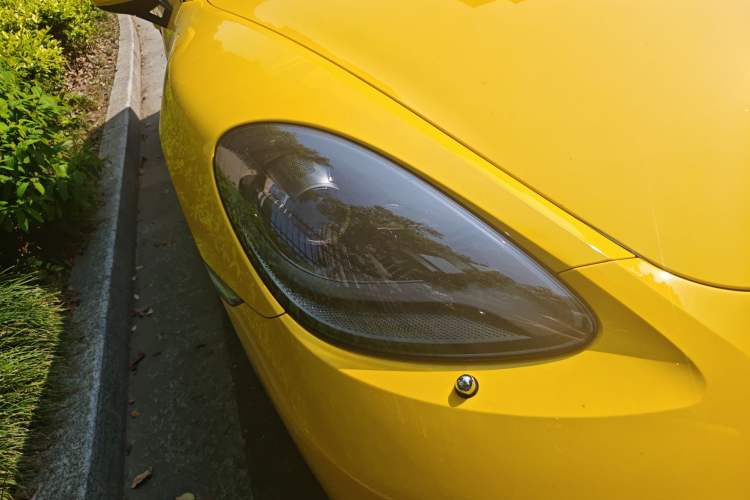 Used Porsche 718 2020 Cayman 2.0T Right Front Headlight