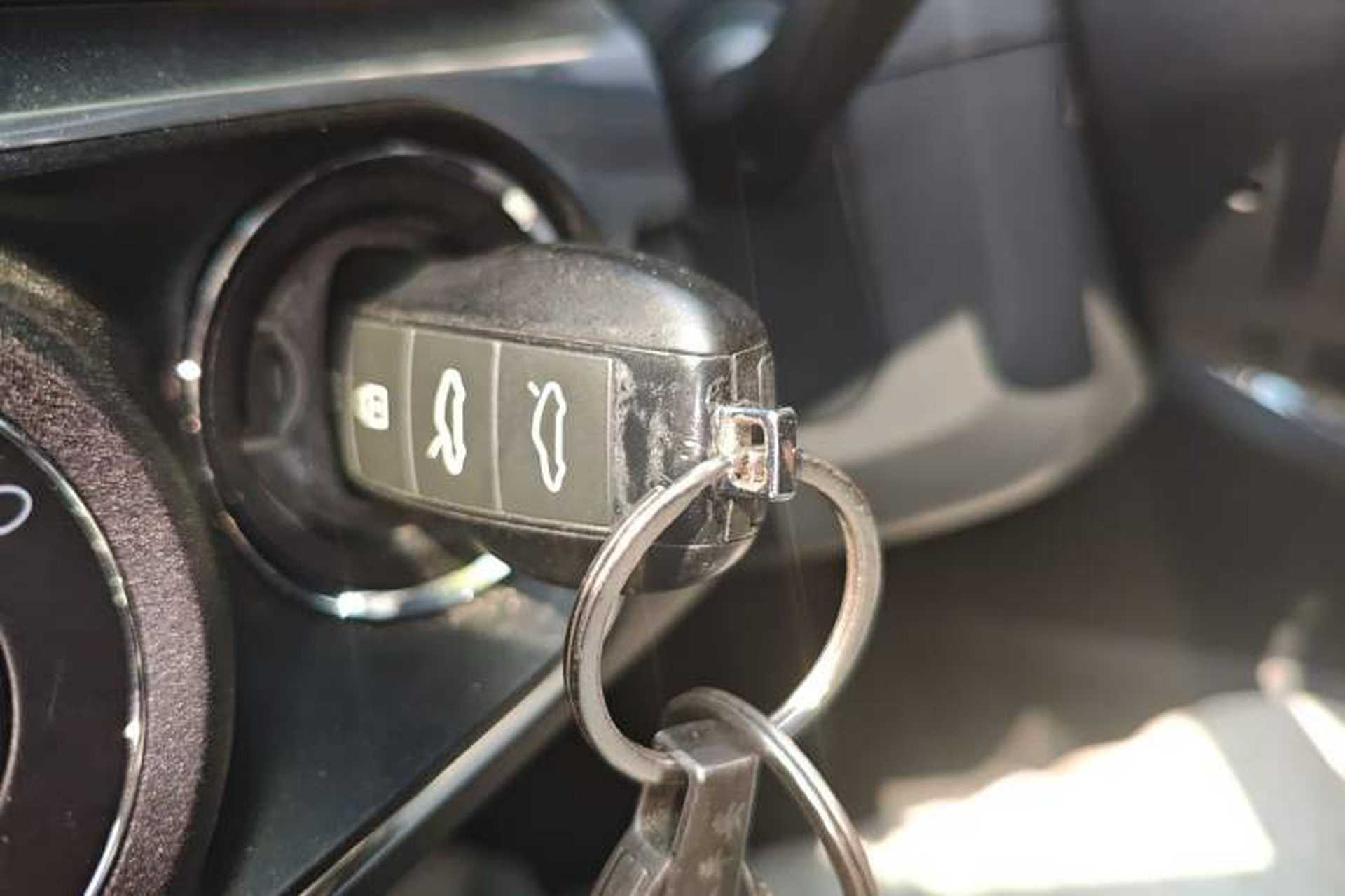 Used Porsche 718 2020 Cayman 2.0T Vehicle Key