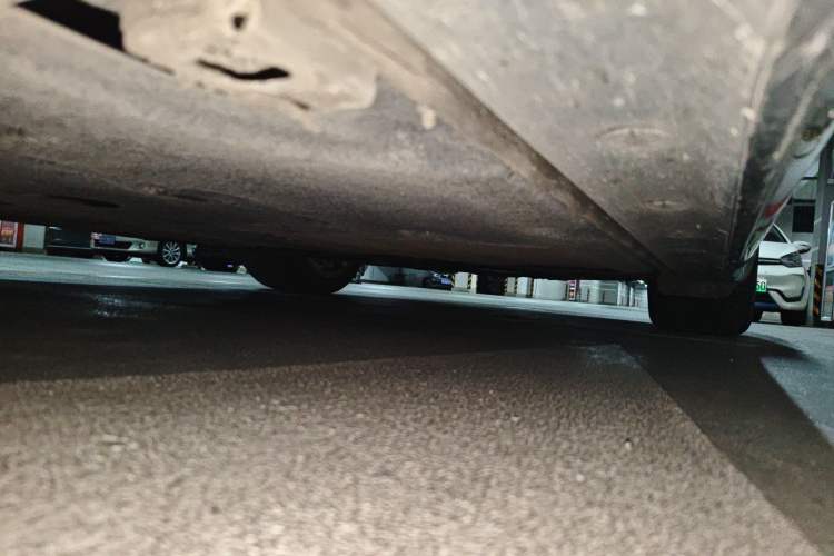 Used Porsche 718  Chassis Front Left
