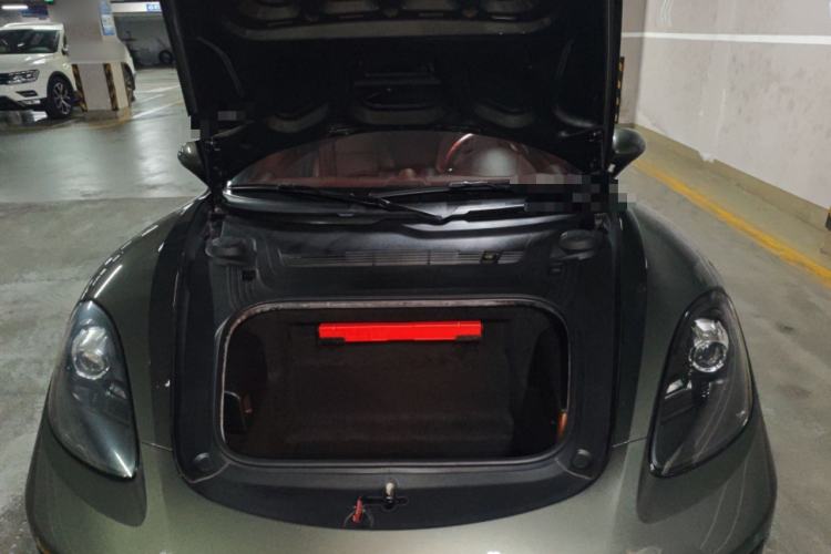 Used Porsche 718  Engine Bay