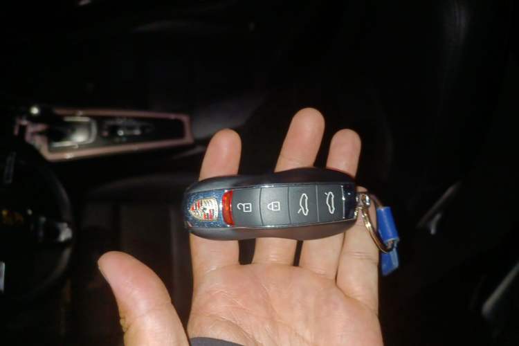 Used Porsche 718 2021 Spyder 2.0T Vehicle Key