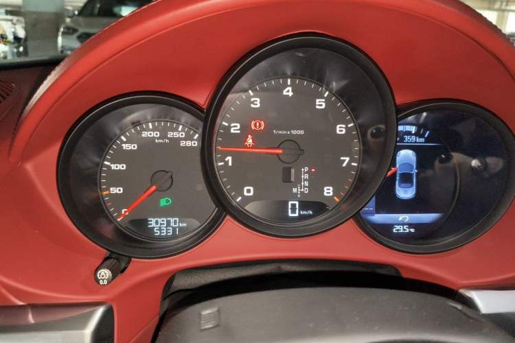 Used Porsche 718 2021 Spyder 2.0T Instrument Cluster