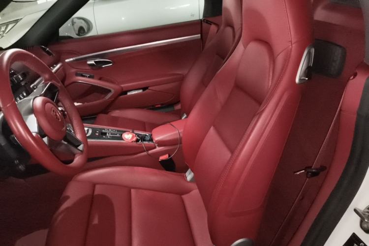 Used Porsche 718 2021 Spyder 2.0T Left Rear Seat