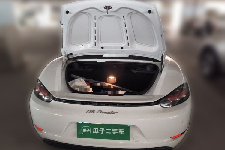 Used Porsche 718 2021 Spyder 2.0T Trunk