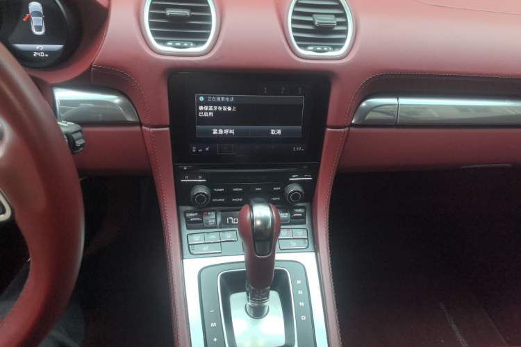 Used Porsche 718 2022 Cayman 2.0T Audio And AC Panel