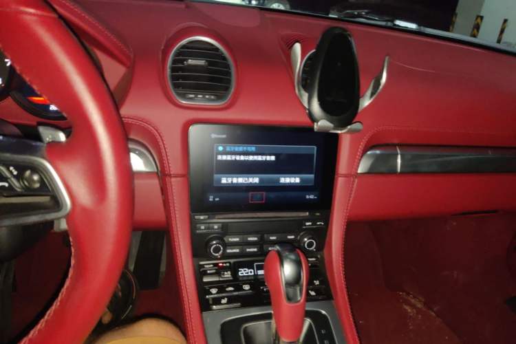 Used Porsche 718 2022 Boxster 2.0T Audio And AC Panel