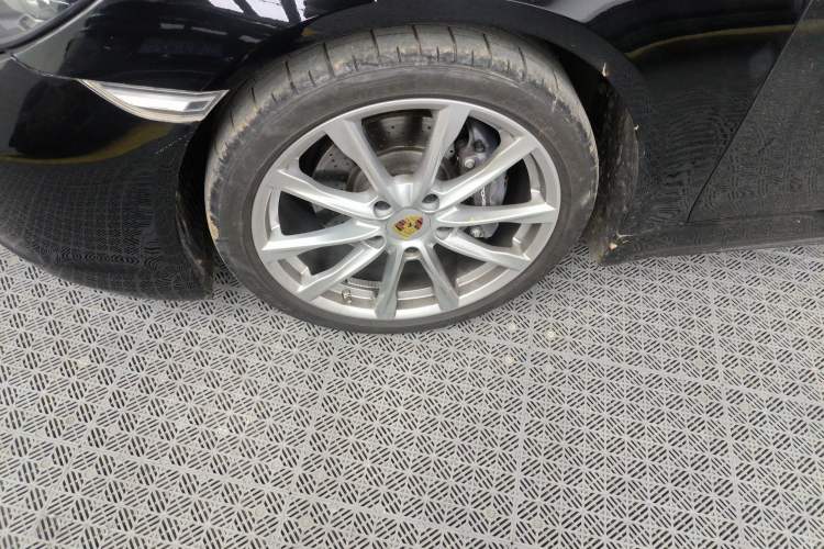 Used Porsche 718 2022 Cayman 2.0T Exterior 4