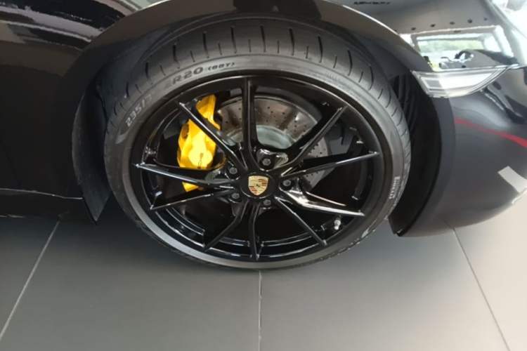 Used Porsche 718 2022 Cayman 2.0T Exterior 4