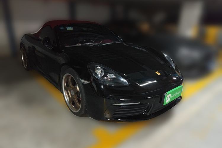 Used Porsche 718 2022 Boxster 2.0T Front Right 45 Deg