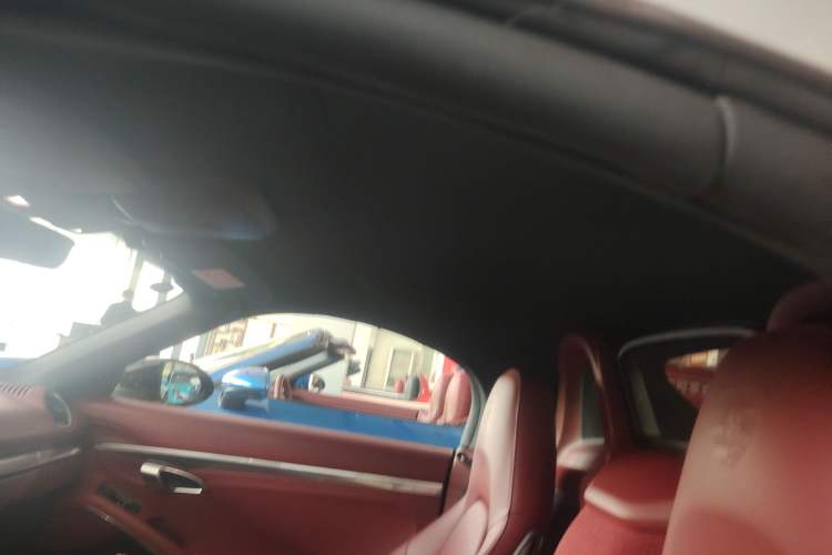 Used Porsche 718 2022 Boxster 2.0T Headliner