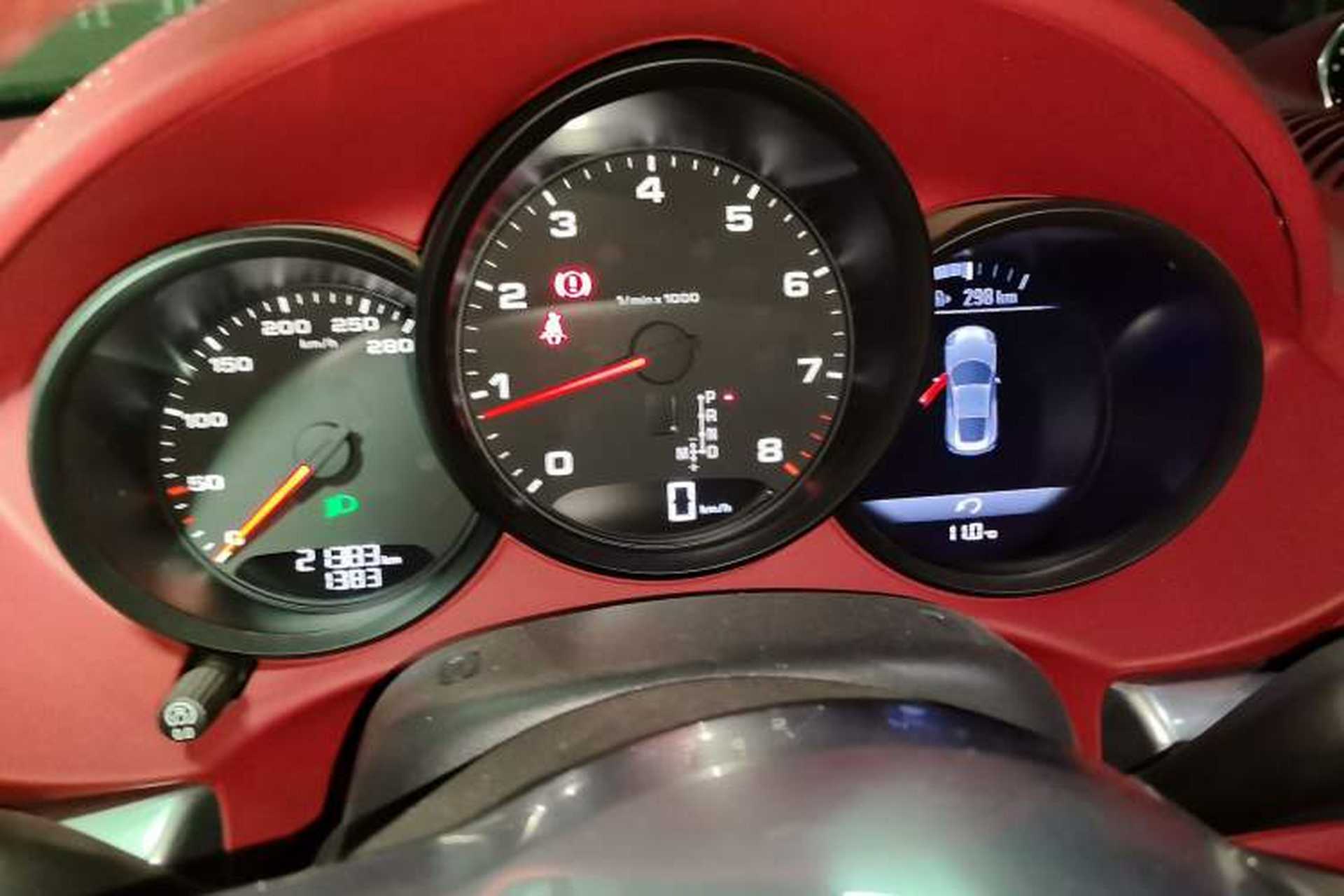 Used Porsche 718 2022 Cayman 2.0T Instrument Cluster