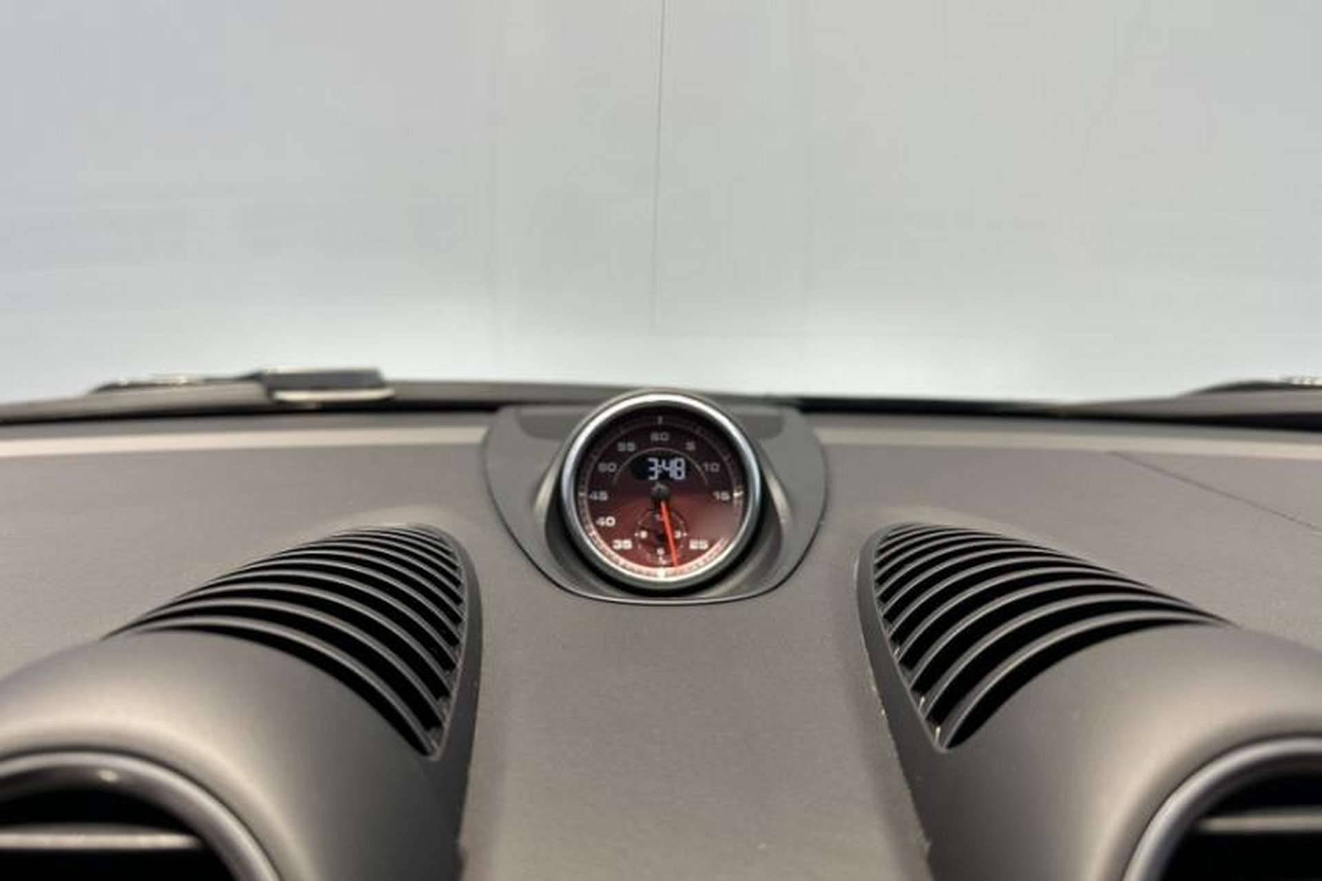 Used Porsche 718 2022 Cayman 2.0T Interior 3